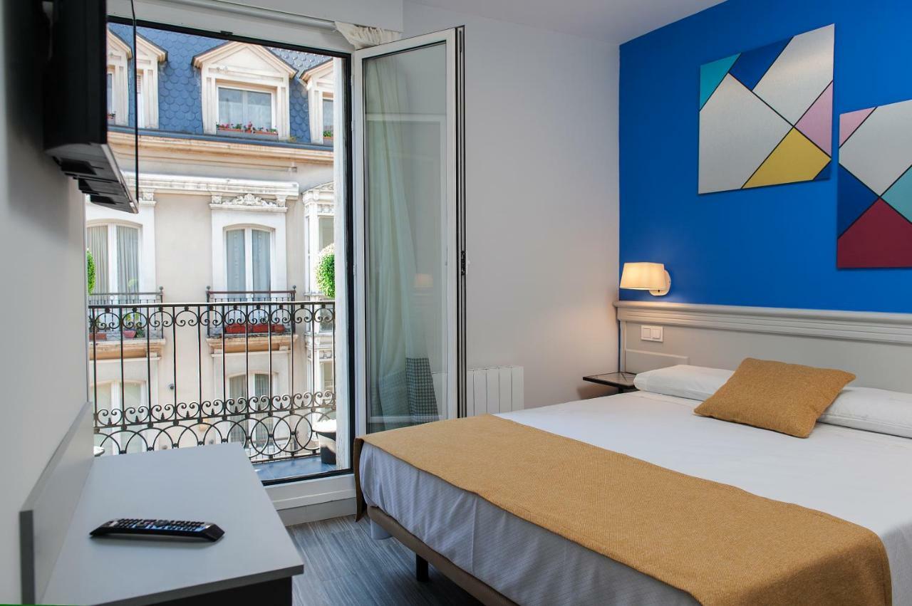 Hotel Hito Vitoria-Gasteiz Zewnętrze zdjęcie